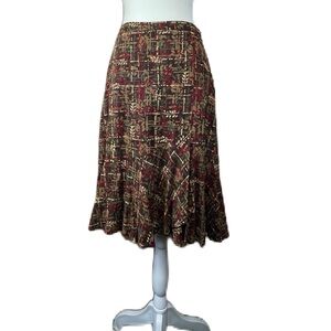 Loft Trumpet Skirt with Ruffled Hem, size 6.